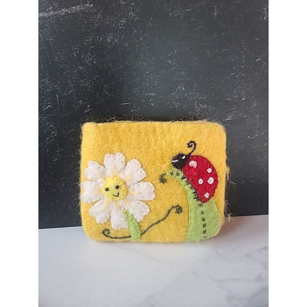 Felt Coin Purse Daisy Ladybug USED